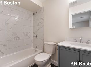 4 Chestnut Pl #1A, Brighton, MA 02135