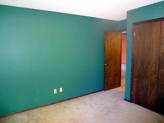 3rd image of 4601 N William Ct