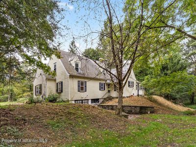 266 Old State Rd, Falls, PA, 18615