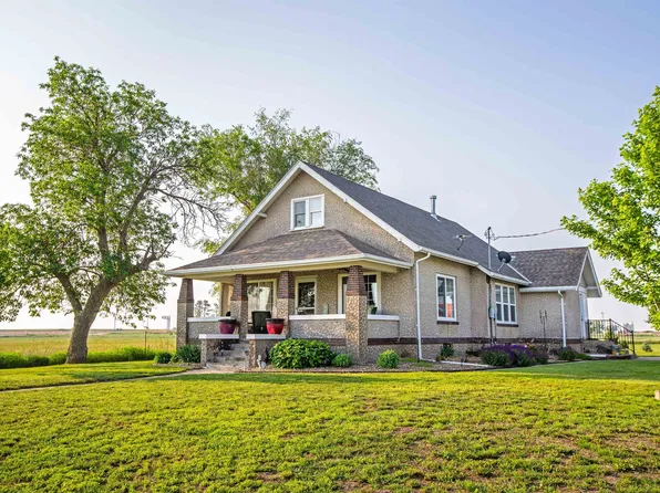 2059 Q Rd, Heartwell, NE 68945