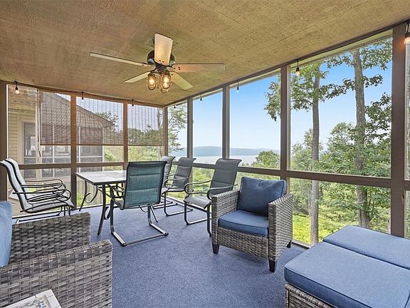 4th image of 110 Woodmont Cir