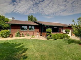 1015 S Butler Way, Lakewood, CO 80226
