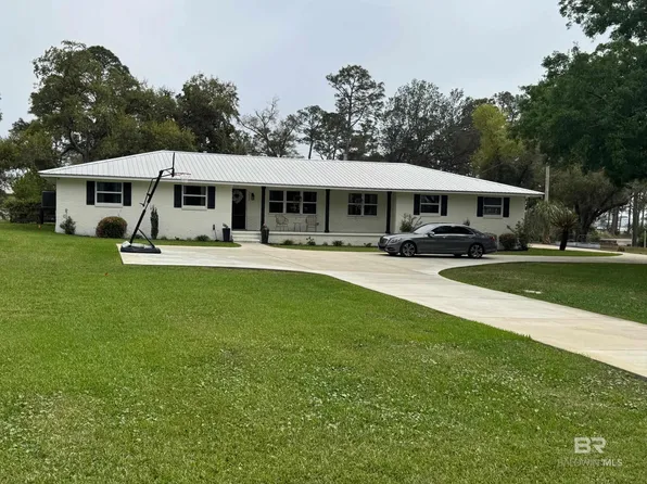 337 Magnolia Dr, Gulf Shores, AL 36542