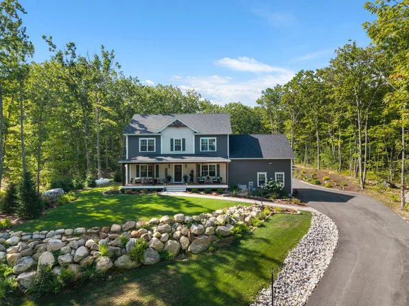 214 W Shore Road, Waterboro, ME 04030