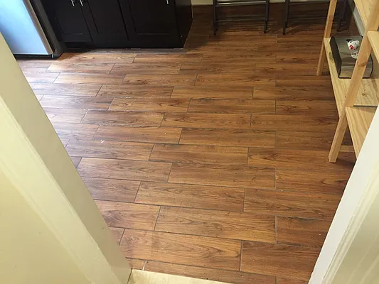 Rented by Metroline Realty | media 4