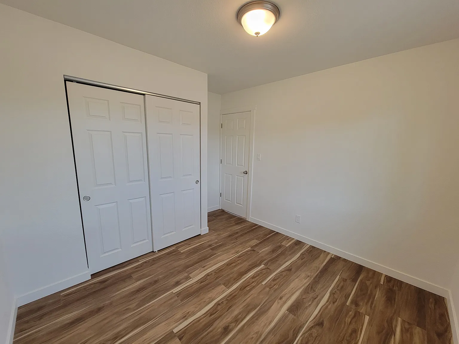 2 bed, 750 sqft, $1,580 — Photo 3