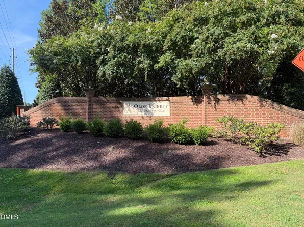 180 Clubhouse Dr, Youngsville, NC 27596