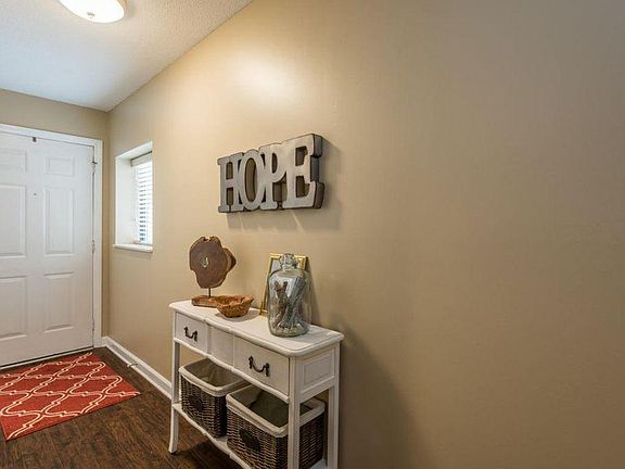3rd image of 304 Olympia Dr #23