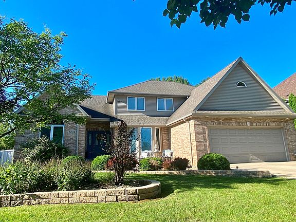 4th image of 1204 Buckingham Ct