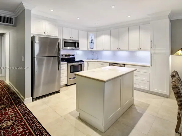 5201 NE 24th Ter #A-308, Fort Lauderdale, FL 33308