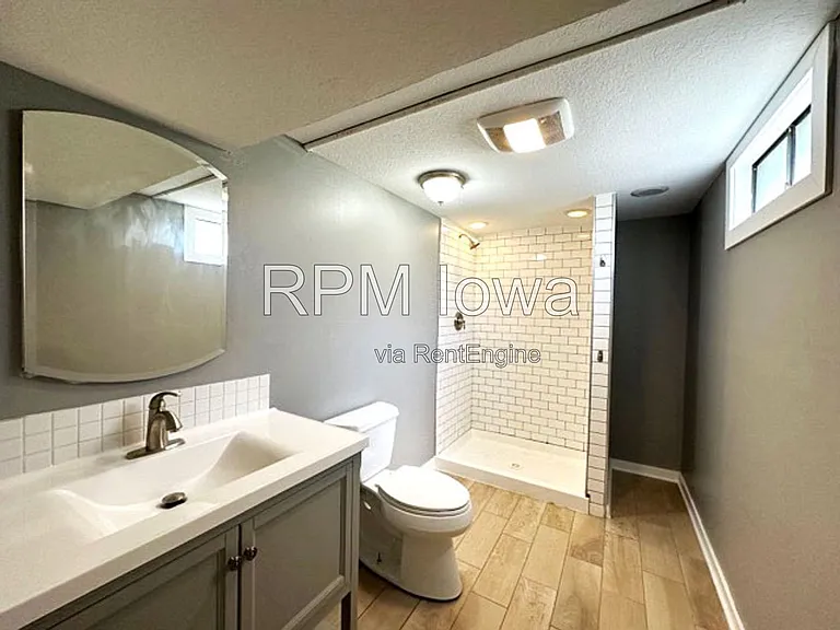 1318 SW Lynn Dr — Photo 16