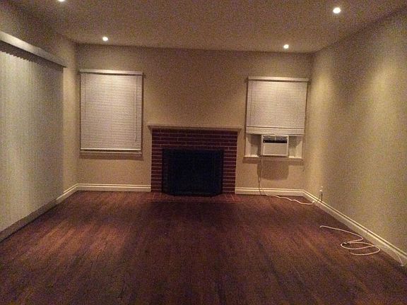 3rd image of 5842 Milton Ave