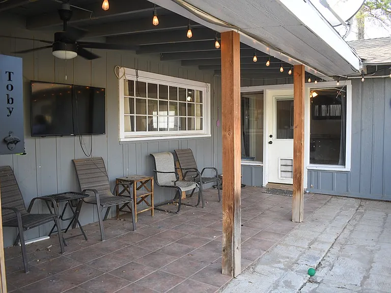1610 N K St — Photo 21