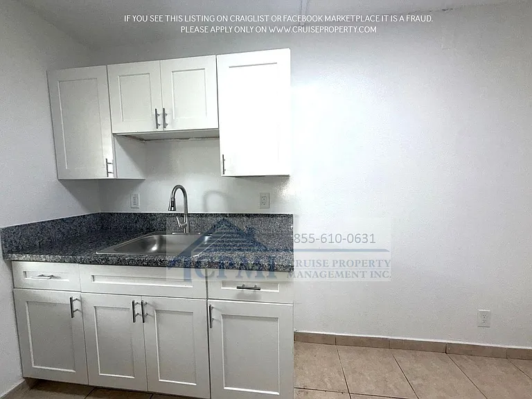 Riverside Manor/N'ice Apartments - 889 Riverside Drive, Ft. Lauderdale, FL 33312 — Photo 27