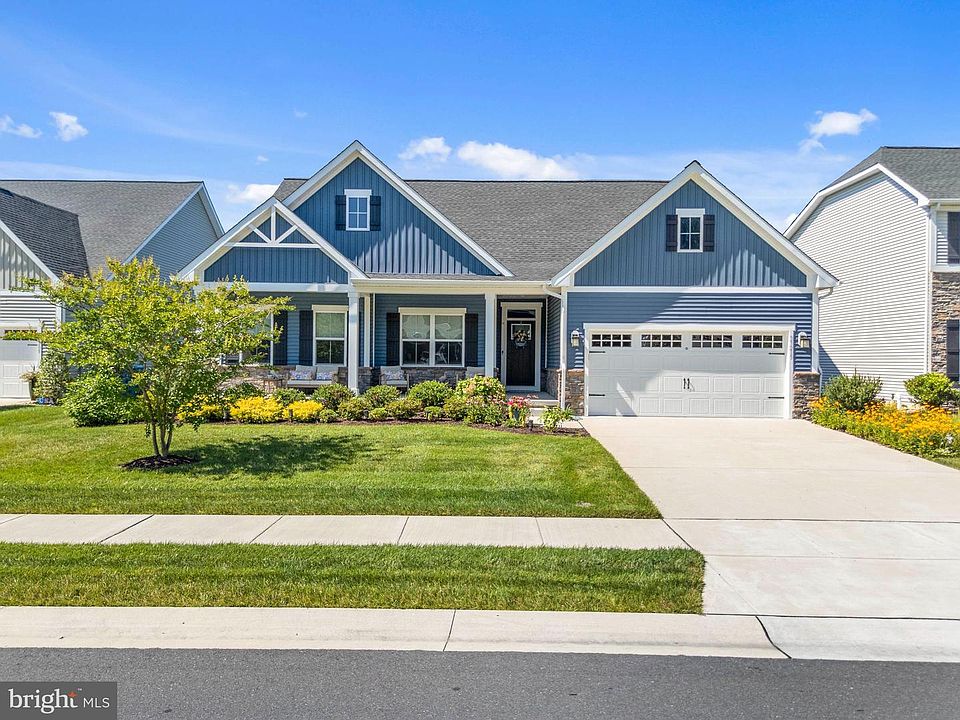 1st image of 37215 Silvan Wood Way