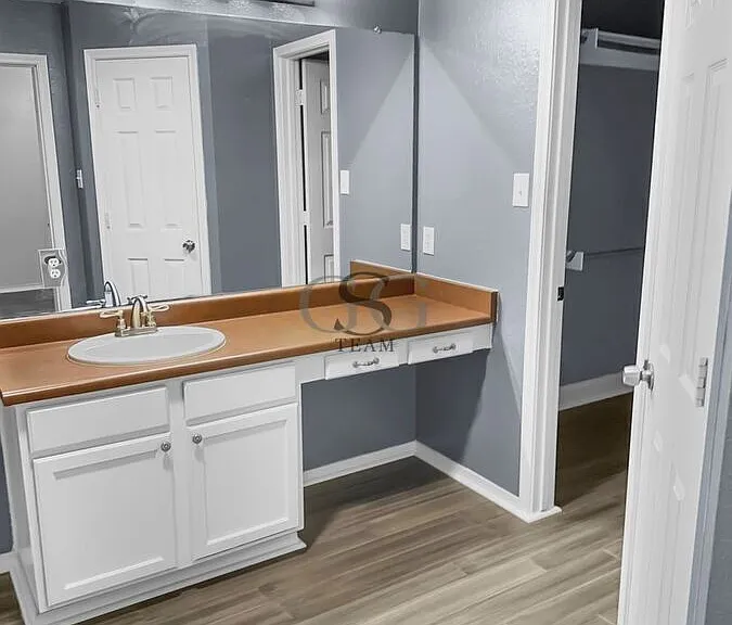 325 Longhorn Way — Photo 12