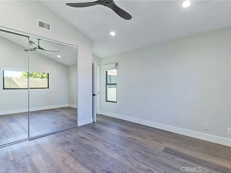 22831 Mariano Dr — Photo 17