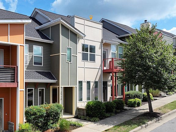 3rd image of 3716 Lausanne Dr #222