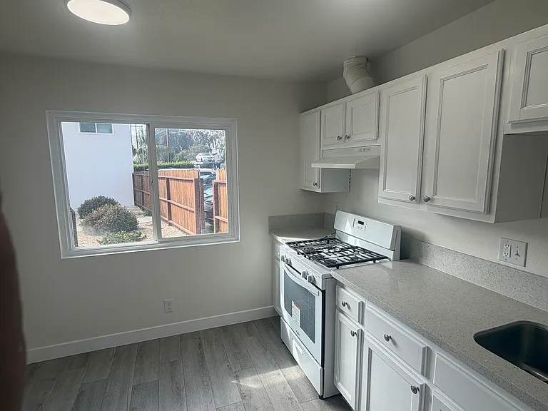 112 E Center St #112 — Photo 6