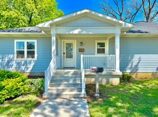 201 S 12th St, Humboldt, KS 66748