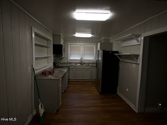 2nd image of 303 N Grant Street