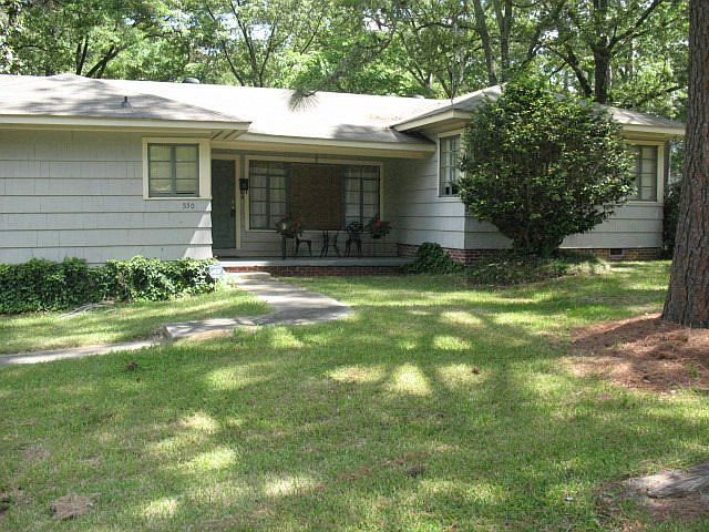 1st image of 550 Naples Rd