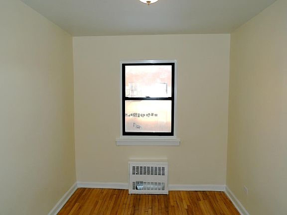 4th image of 14739 73rd Ave #2bmnd