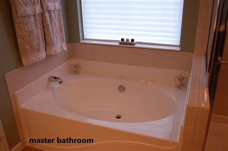 10210 Hamlet Ct — Photo 22