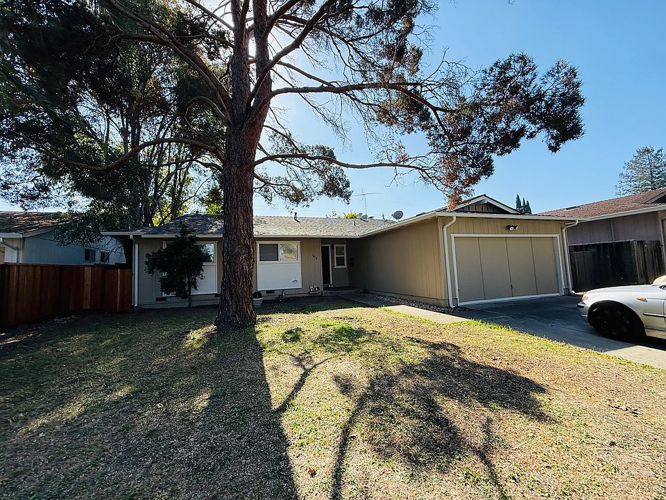 1st image of 1056 Lily Ave