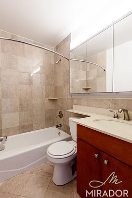 Rented by Mirador Real Estate | media 31
