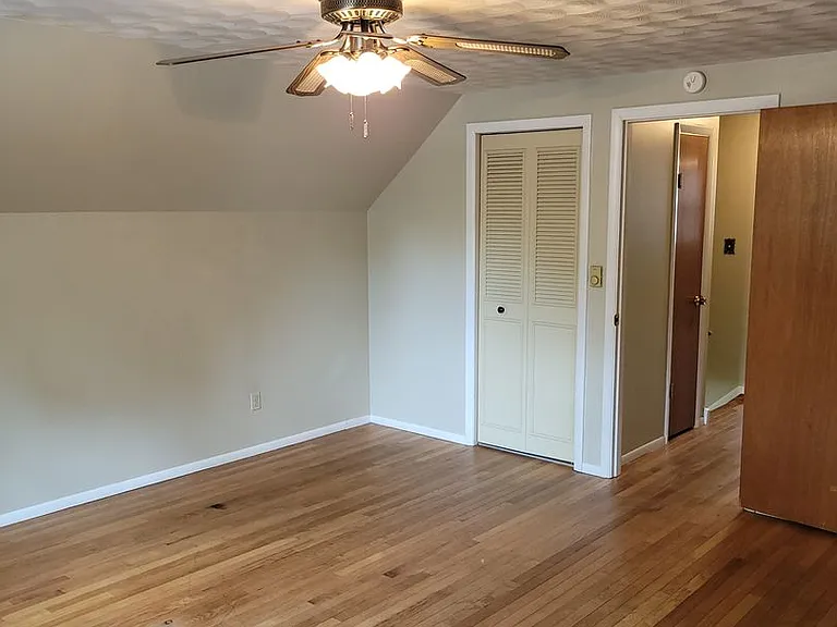 3915 S Orchard Ct — Photo 11