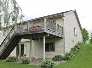 2525 River Bend Trl, Mayer, MN 55360