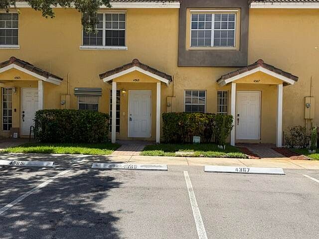 2nd image of 4365 NW 69th Ter #4365