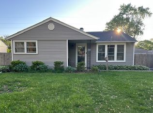 3007 Falcon Ct W, Rolling Meadows, IL 60008