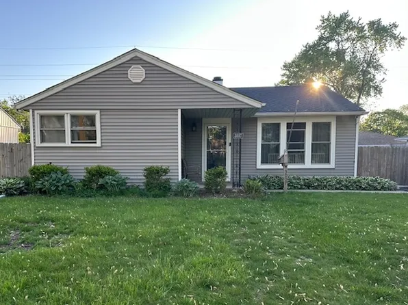 3007 Falcon Ct W, Rolling Meadows, IL 60008