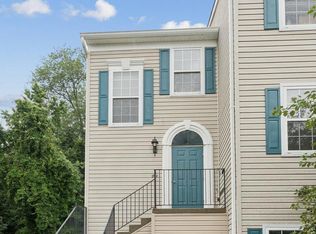 20 Amberstone Ct, Annapolis, MD 21403
