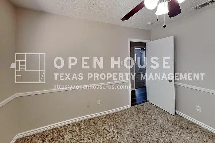 833 Harvest Glen Dr — Photo 17