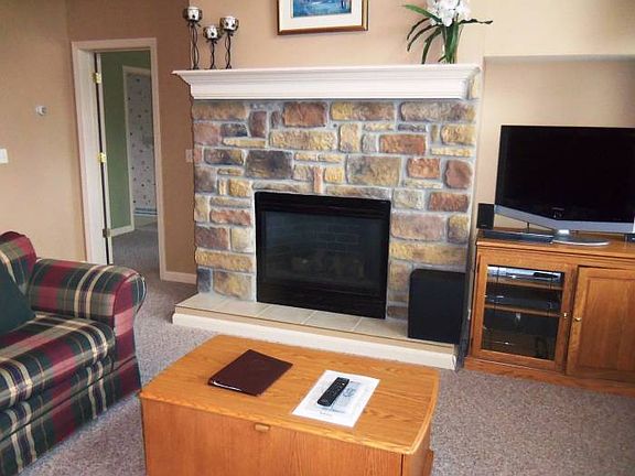 5th image of 8014 Canterbury Dr