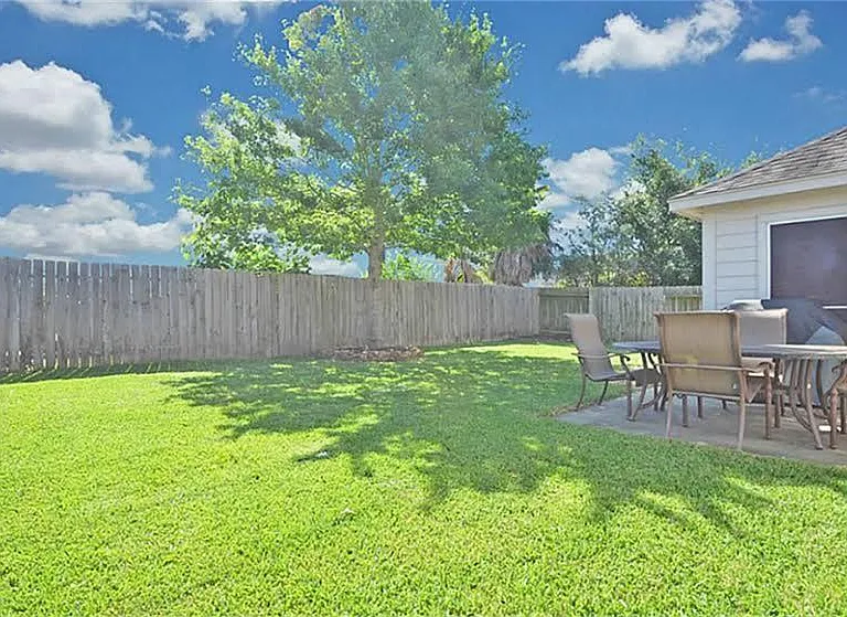 21922 Golden Cedar Dr — Photo 19
