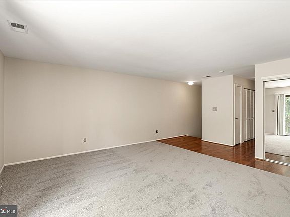 4th image of 88 Wyndham Pl #88
