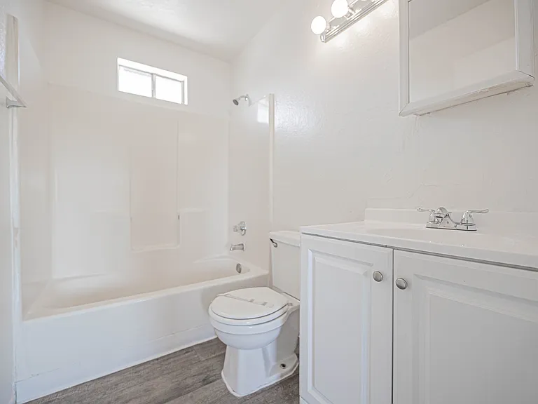 622 N 30th Pl Unit 1 Phoeniix, Az — Photo 10