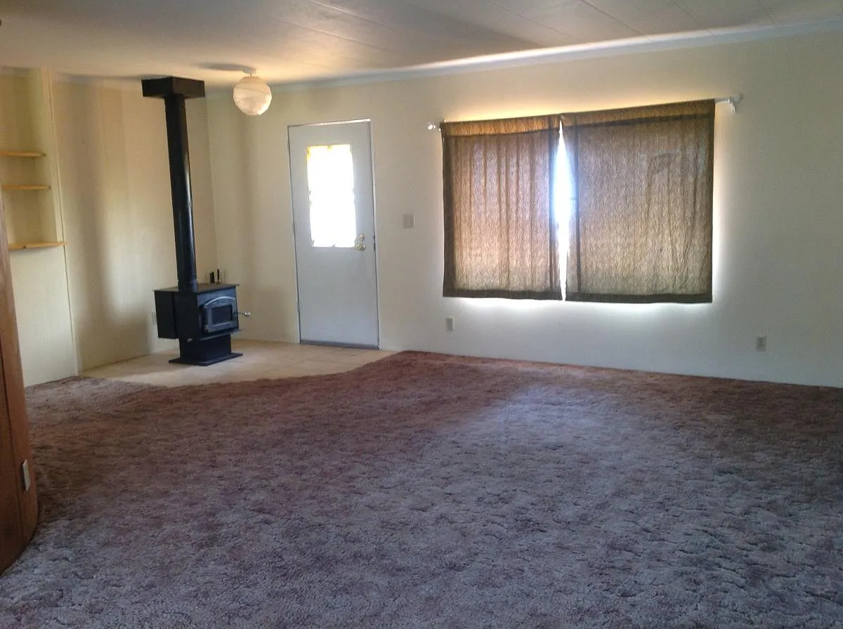 3 bed, 1320 sqft, $1,500 — Photo 3