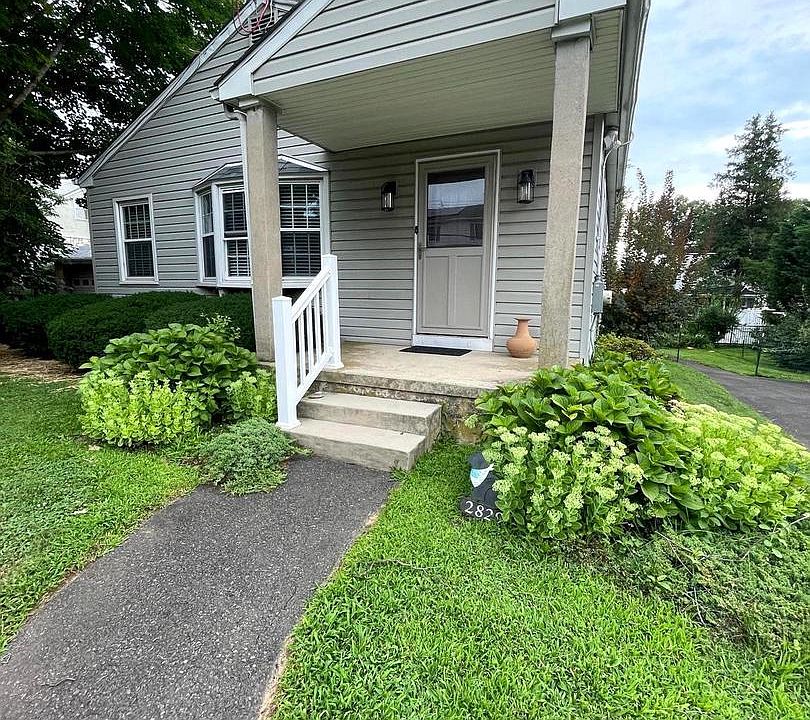 1st image of 2829 Jenkintown Rd