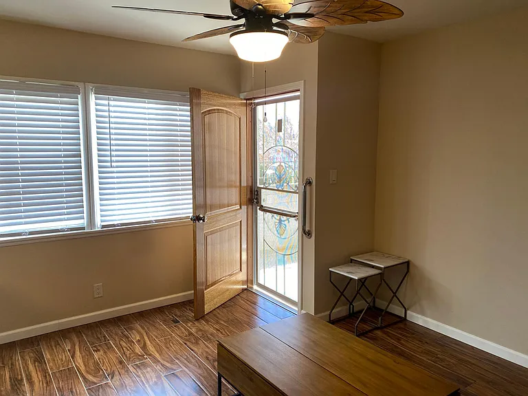 5506 W Adams Blvd #3 — Photo 5