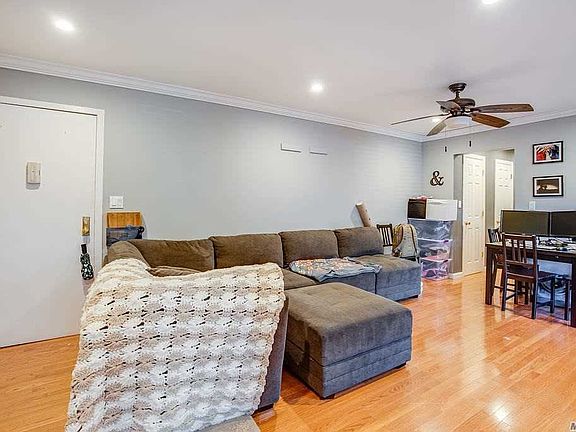 4th image of 4 Rose St #B1