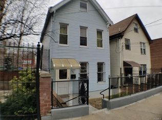 1726 Melville St, Bronx, NY 10460