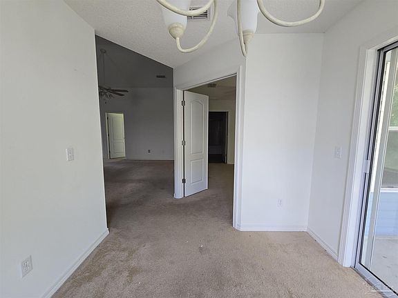 5th image of 10857 Chippewa Way