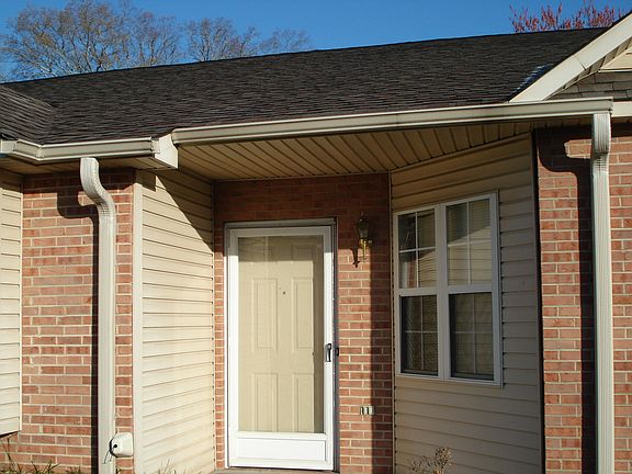 2nd image of 4531 Shamus Way
