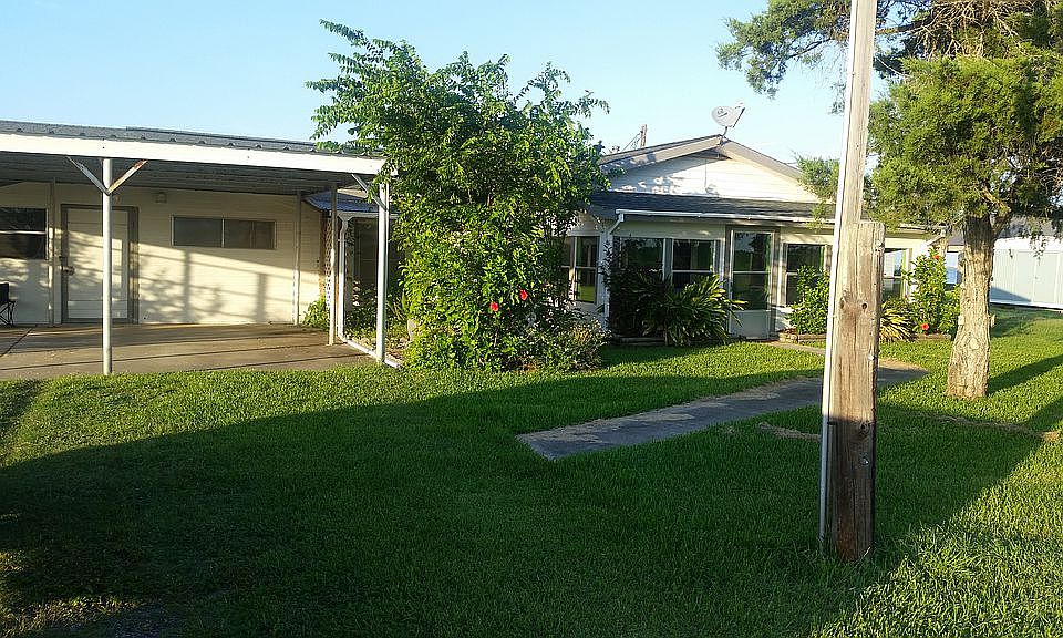 2nd image of 1119 County Road 307 N