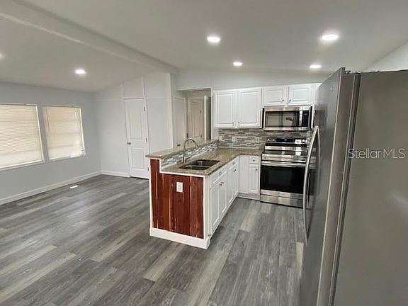 5th image of 4851 W GANDY BOULEVARD #B10L30
